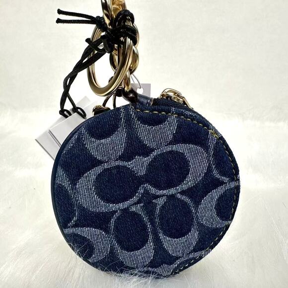 Coach Circular Coin Pouch Bag Charm In Signature Gold/Denim/Natural NWT CZ256 - Picture 2 of 10